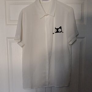 Misslook Men's Short Sleeve Cat Logo Button Down Shirt Size Small White NWOT